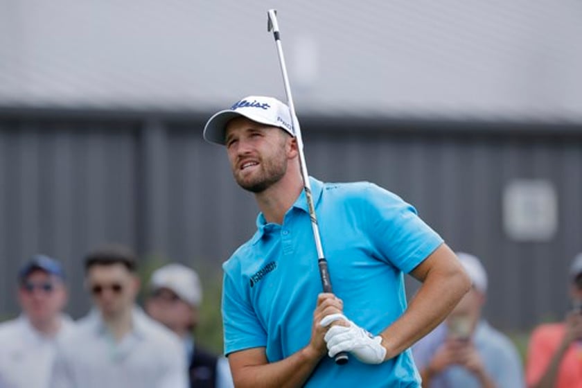 Scottie Scheffler, in bid for third-straight PGA Tour win, one back in Houston Open