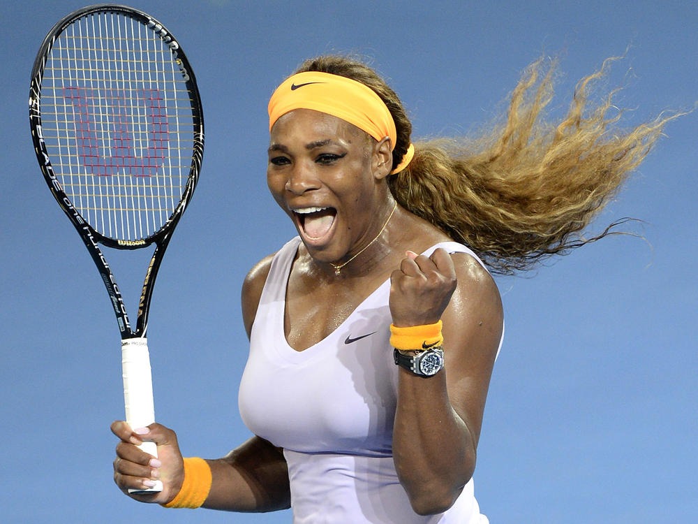 tennis serena Williams playing