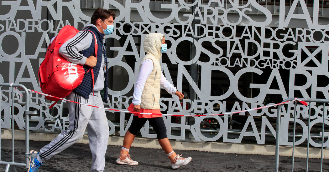 As the French Open Begins, Confusion and Fears About Coronavirus Dominate