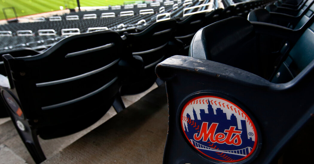 Steven Cohen Agrees to Buy the Mets, Again