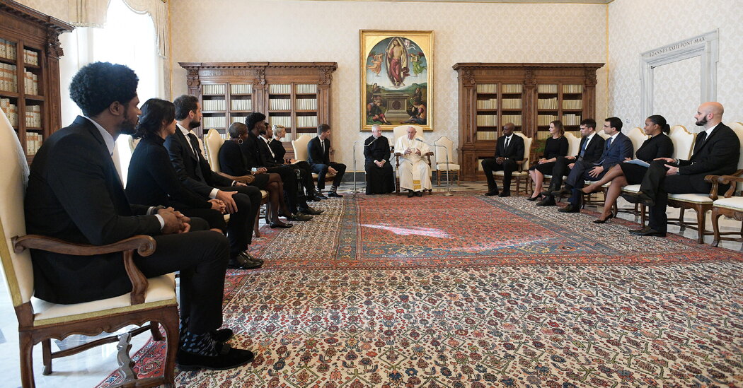 N.B.A. Players Meet With Pope Francis on Social Justice Efforts