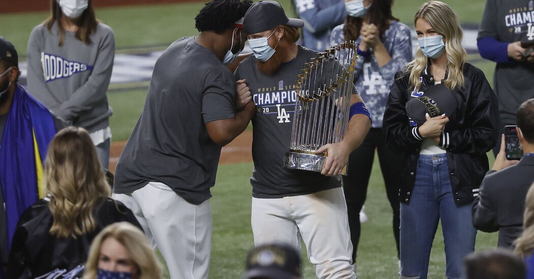 Dodgers’ Justin Turner Was Pulled From Game 6 After Positive Virus Test